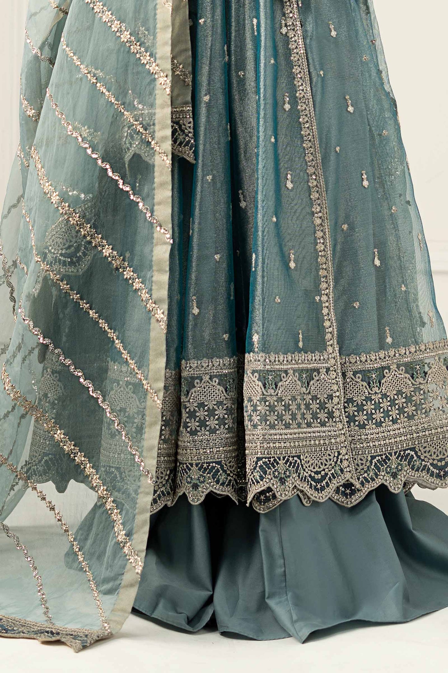 3 Piece Embroidered Zari Net Suit